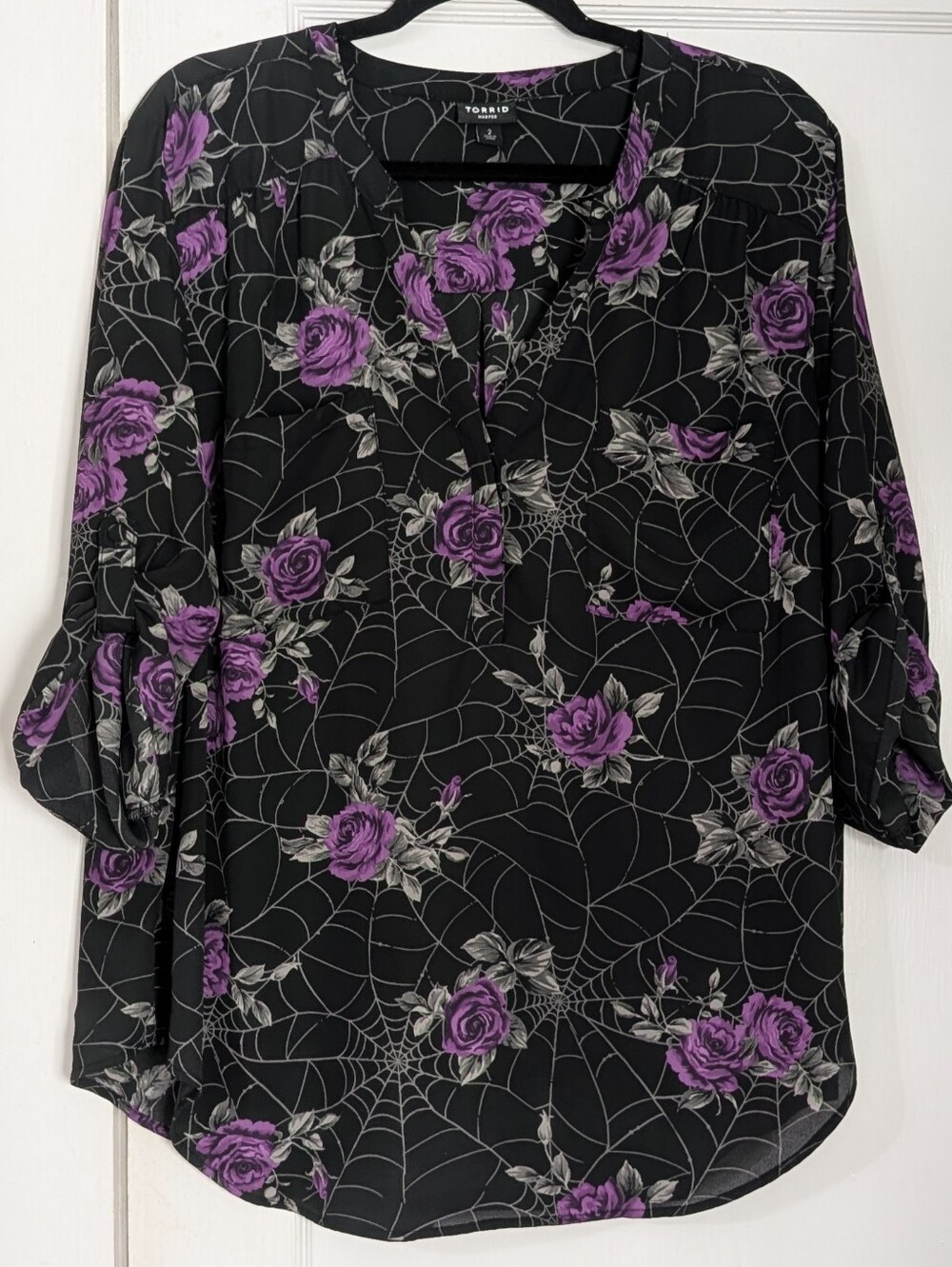 Torrid Harper Purple Black Spiderwebs Top Women's 2X Whimsigoth Halloween Roses